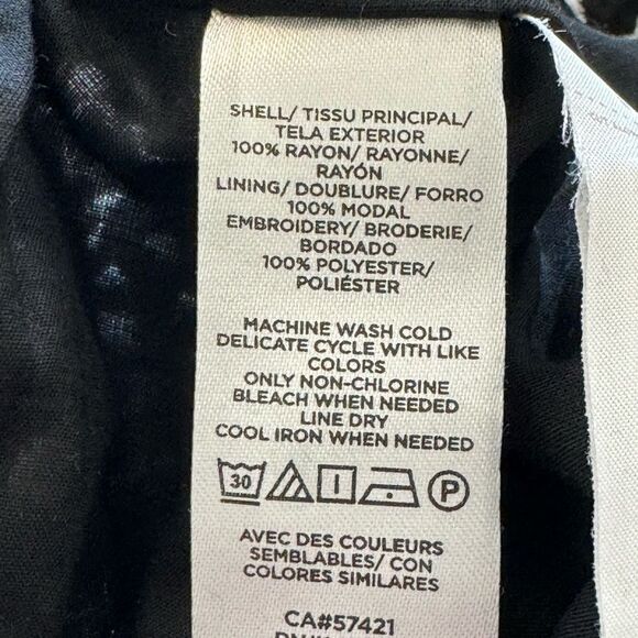 NWT Loft Eyelet Yoke Maternity Swing Dress Smocked Black White Medium - Picture 4 of 4